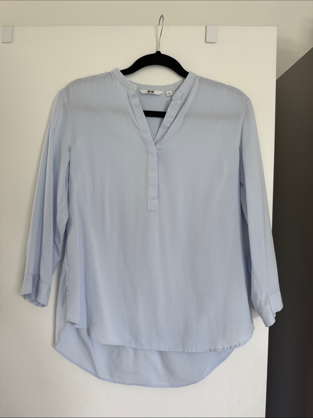 Uniqlo Light Blue V-Neck Tunic Blouse